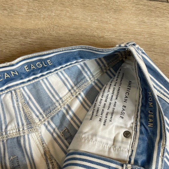 American Eagle striped blue white mom jeans - Picture 2 of 6